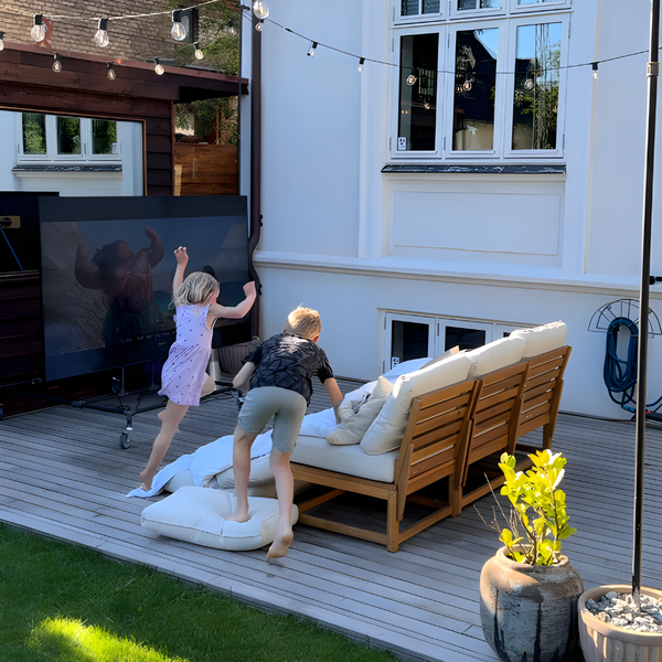 DIY-guide til at skabe en udendørs biograf derhjemme